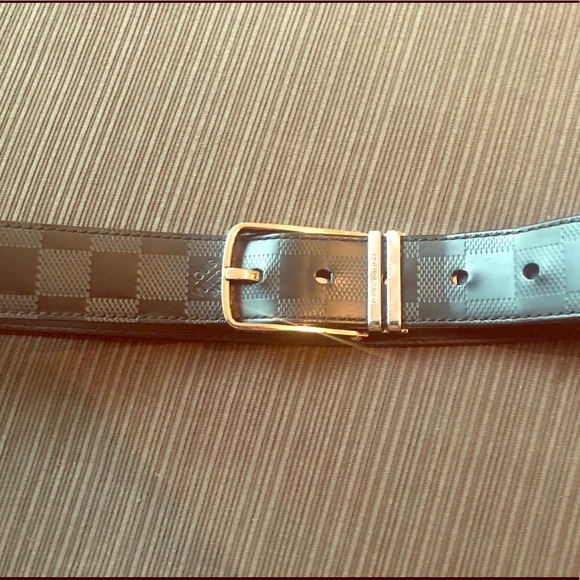Louis Vuitton Belt Reversible for men - Picture 1 of 8